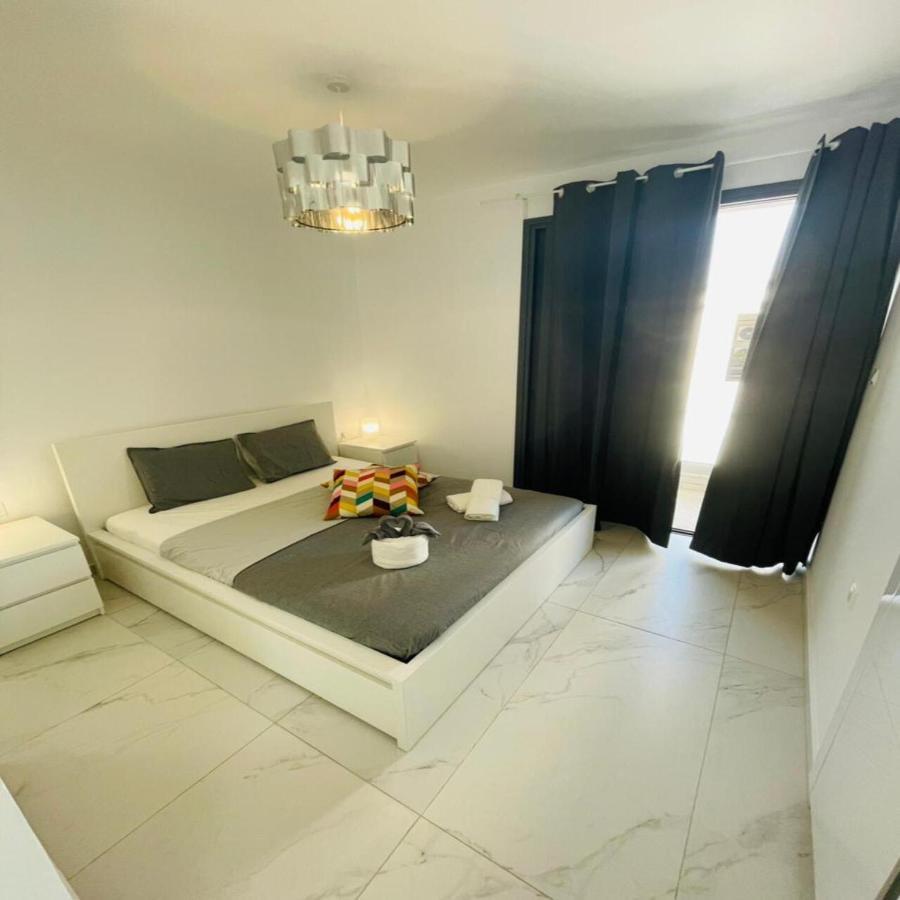 By The Beach Villa Natalya Protaras Exterior foto