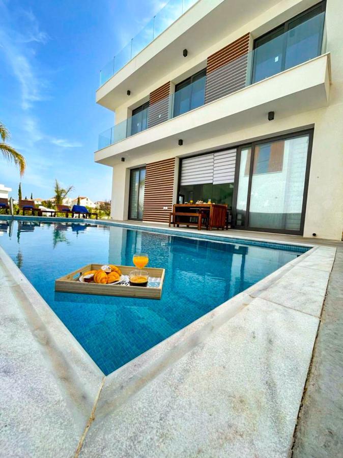 By The Beach Villa Natalya Protaras Exterior foto